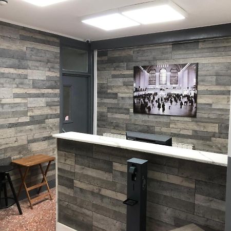Barking Park Hotel Экстерьер фото