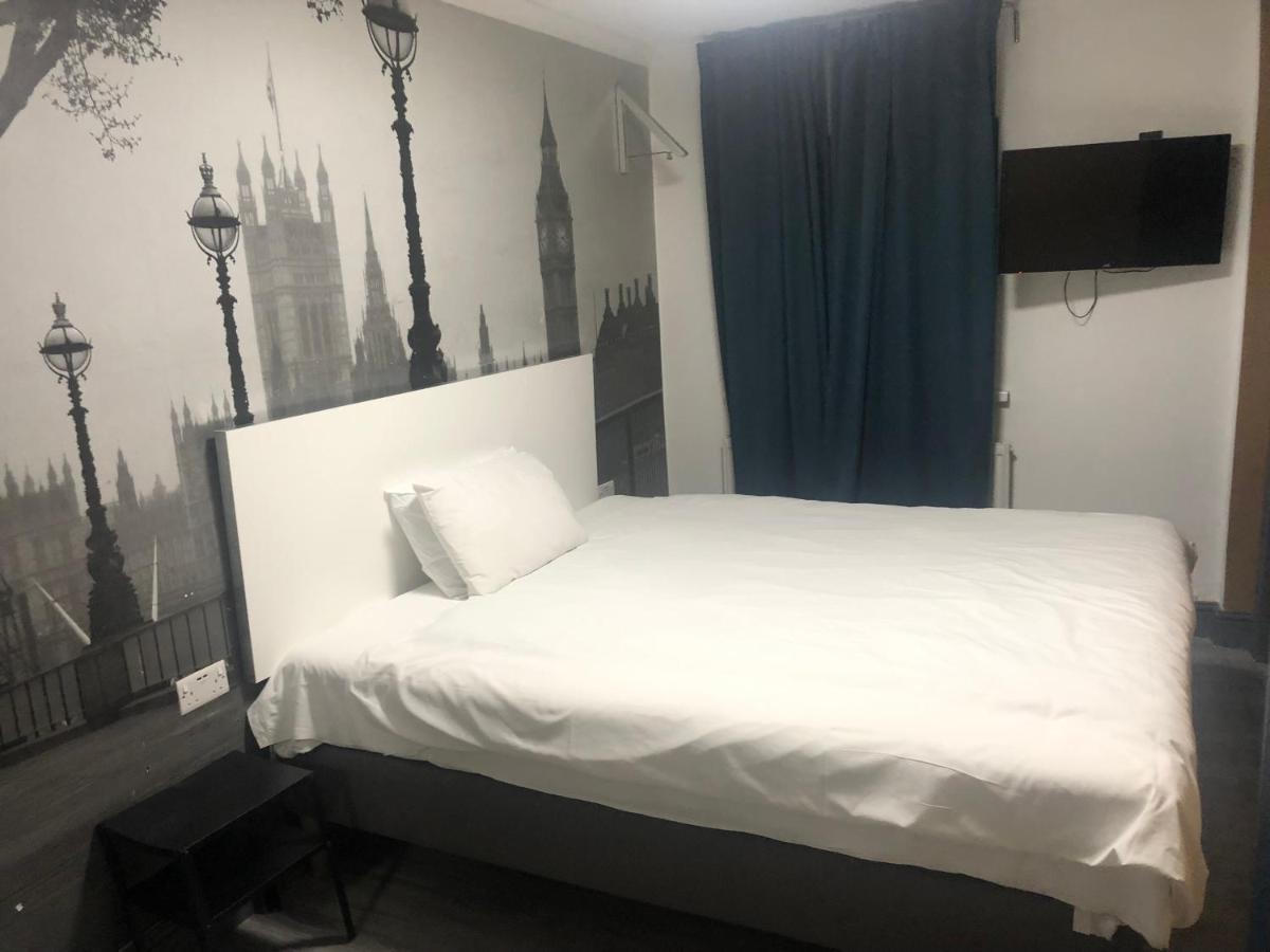 Barking Park Hotel Экстерьер фото