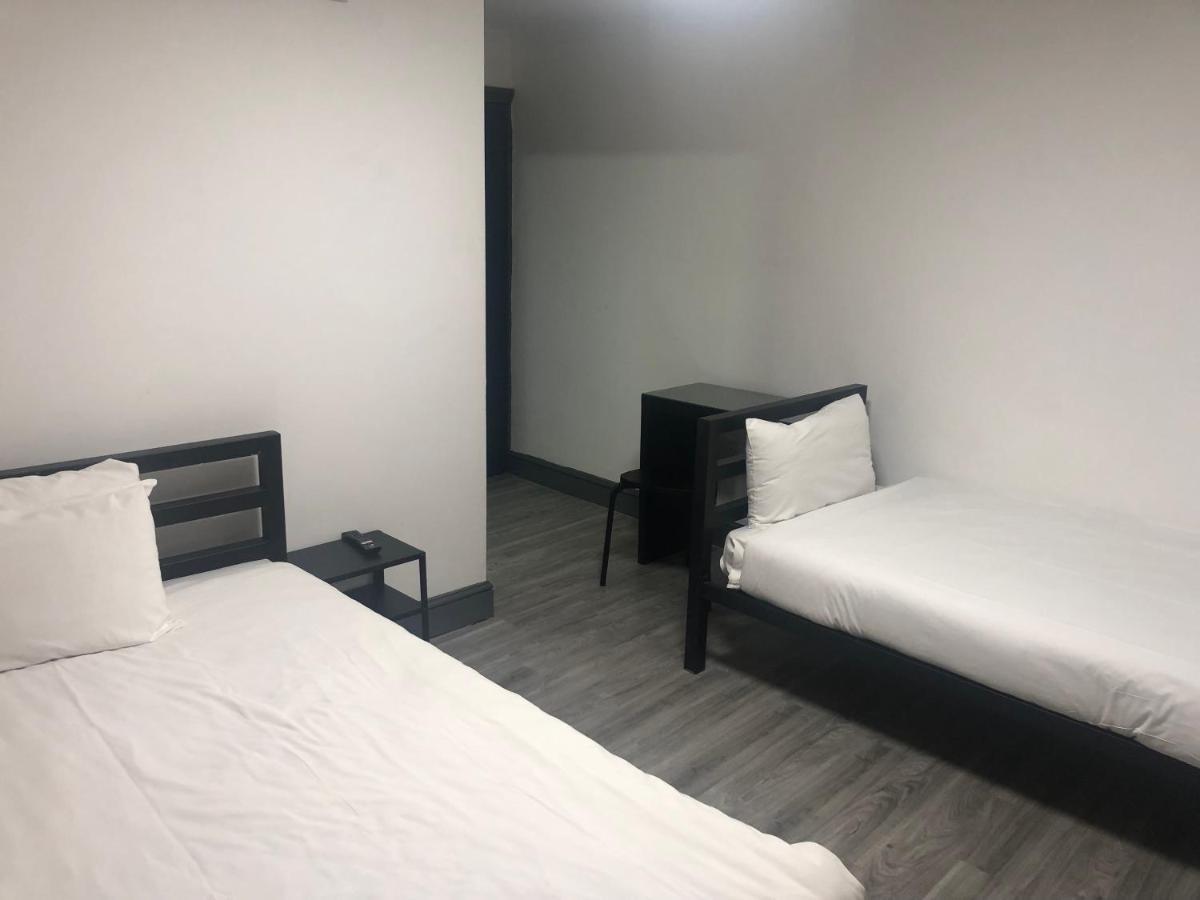 Barking Park Hotel Экстерьер фото