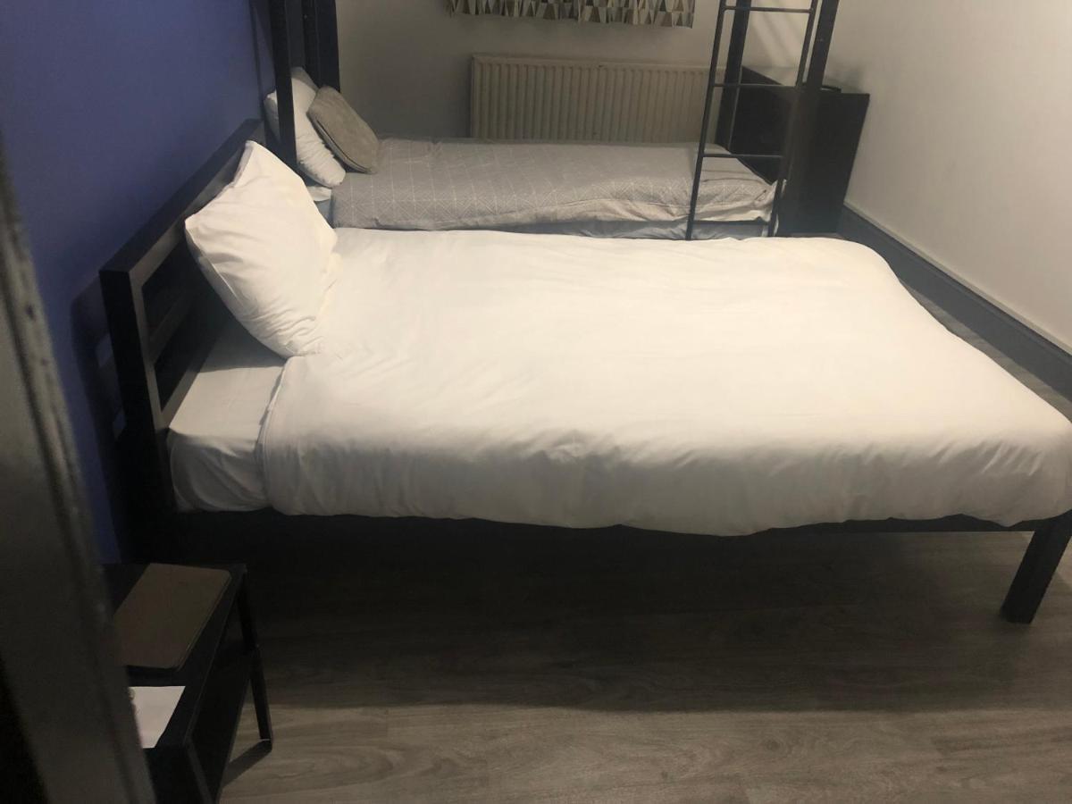 Barking Park Hotel Экстерьер фото