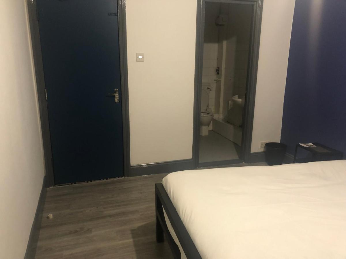 Barking Park Hotel Экстерьер фото
